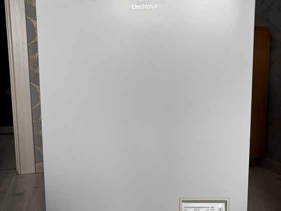 Electrolux LCB1AF10W0 sügavkülmik, 98 l
