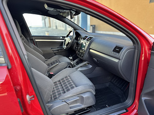 Golf 5 GTI 177 кВт, техосмотр до конца срока, рег. взнос оплачен (9 фото из 10)