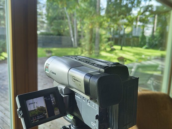 Canon V60hie