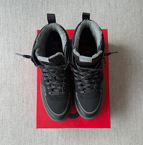 Hugo Kilian Hito 42. (3 фото из 5)