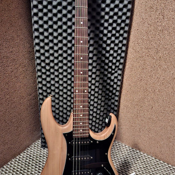Ibanez GIO GRX-40
