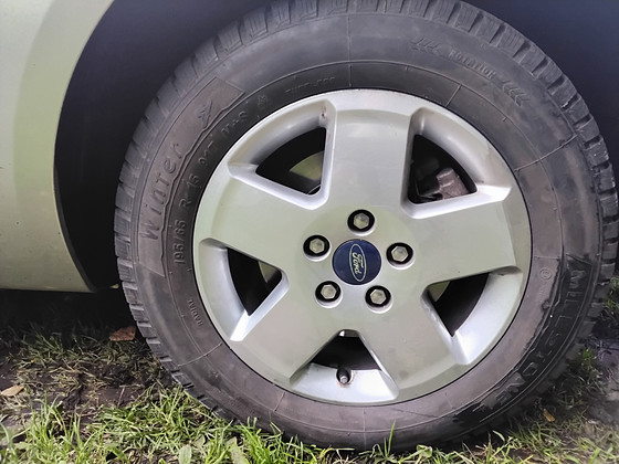 Ford veljed M+S rehvidega