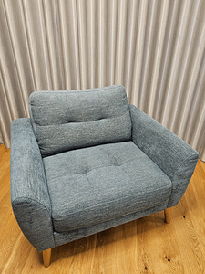 Komplekt Diivan + Tugitool skandinaavia stiilis (2 foto / 3)