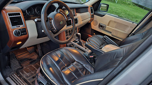 Land Rover Range Rover 3.0D (7 foto / 10)