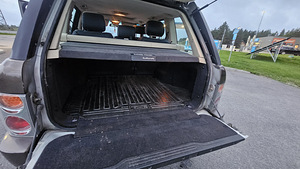 Land Rover Range Rover 3.0D (8 foto / 10)