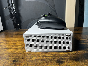 Xbox Series S 512GB (2 фото из 5)