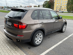 BMW X5 XDRIVE 30D (7 foto / 12)