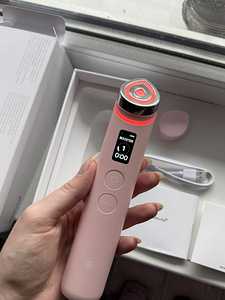 Medicube Booster Pro (3 foto / 3)