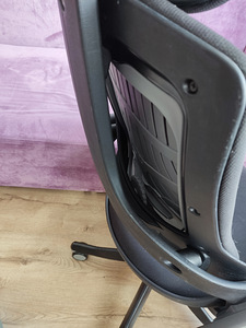 Merryfair Anggun ergonoomiline kontoritool (4 foto / 6)