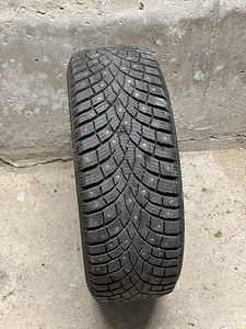 4tk 205/55 R16 naastrehvid (3 foto / 7)