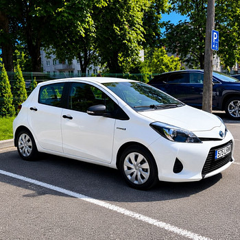 Toyota Yaris Hybrid