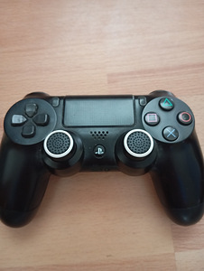 PS 4 controller (1 foto / 1)