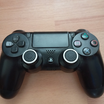 PS 4 controller