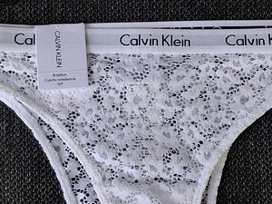 Uued Calvin Klein aluspüksid, suurus: S (2 foto / 4)