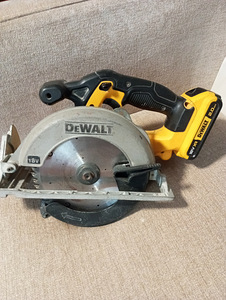 Dewalt dcs 391 (1 foto / 9)