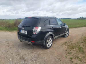 Chevrolet Captiva (4 foto / 11)