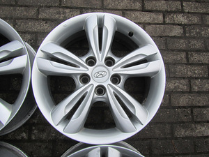 Hyundai R17 5x114.3 originaal veljed (4 foto / 8)
