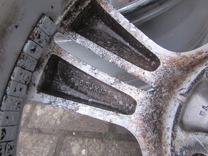 Hyundai R17 5x114.3 originaal veljed (7 foto / 8)