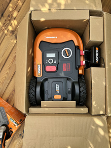Worx robotniiduk 1000m2 (5 foto / 5)