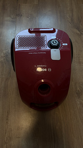 Tõlmuimeja . Vacuum cleaner. Пылесос (1 фото из 3)