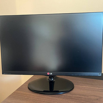 23" IPS LED monitor – Full HD, Super Resolution