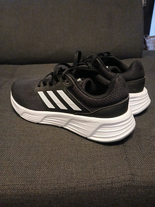 Adidas tossud (1 фото из 10)