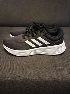 Adidas tossud (2 фото из 10)