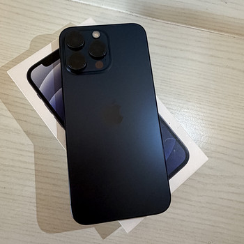 iPhone 15 PRO Max 256 gb.