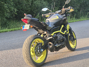 YAMAHA MT-07A (5 foto / 6)
