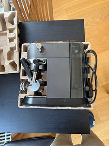 Delonghi Dedica - Espresso machine (3 foto / 6)