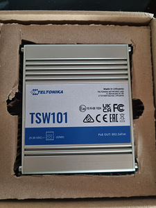 Võrgulüliti Teltonika TSW101, metall, 5 porti (1 foto / 2)