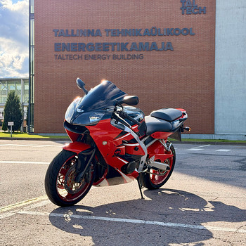 Kawasaki ZX-6R 2000