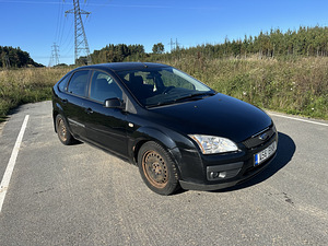 Ford Focus (4 фото из 6)