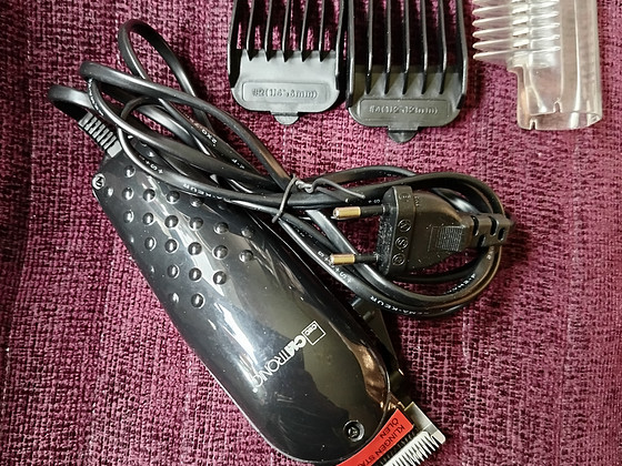 Juuste- ja habemepiirel.