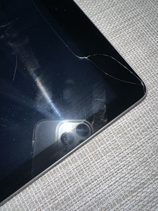 iPad (6. põlvkond) (4 foto / 6)