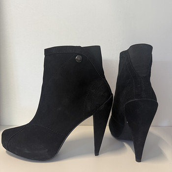 Armani Jeans 37, 39