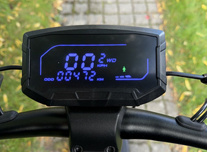 IScooter iX7 Pro (9 фото из 9)