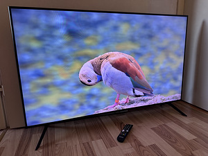 Samsung 50” 4K UHD Smart TV (3 фото из 8)