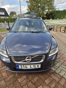 Auto (1 foto / 4)