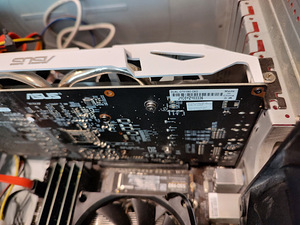Core i7 7700 / 24 Gb ddr4 / 1060 6Gb (6 foto / 6)