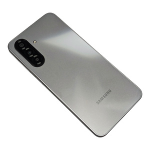 Мобильный телефон Samsung Galaxy A17 128ГБ (3 фото из 5)
