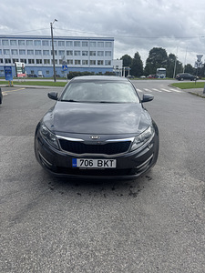 Продам автомобиль (1 фото из 2)