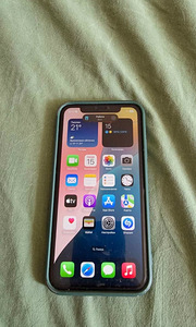iPhone XR 64gb (1 foto / 4)
