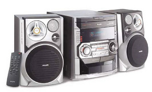 Philips FM-C390 HiFi-система (1 фото из 3)