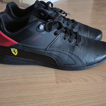 Puma Ferrari tennised