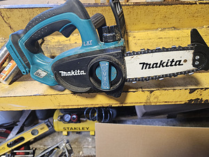 Makita akusaag (1 foto / 4)