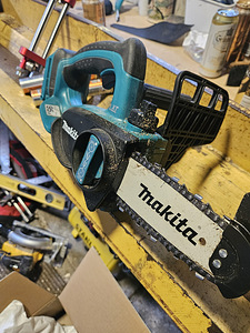 Makita akusaag (3 foto / 4)