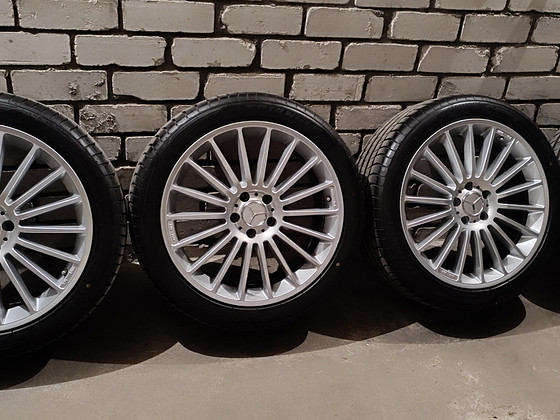 Mercedes, Audi, BMW Keskin 19 tolli Triangle 255-40-19