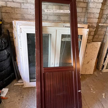 75x208 - Продам б/у пластиковые двери