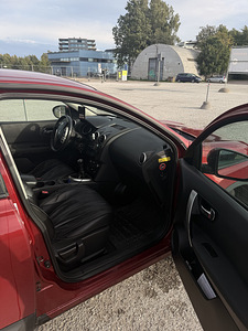 Nissan Qashqai 1.6 84kW (6 foto / 8)